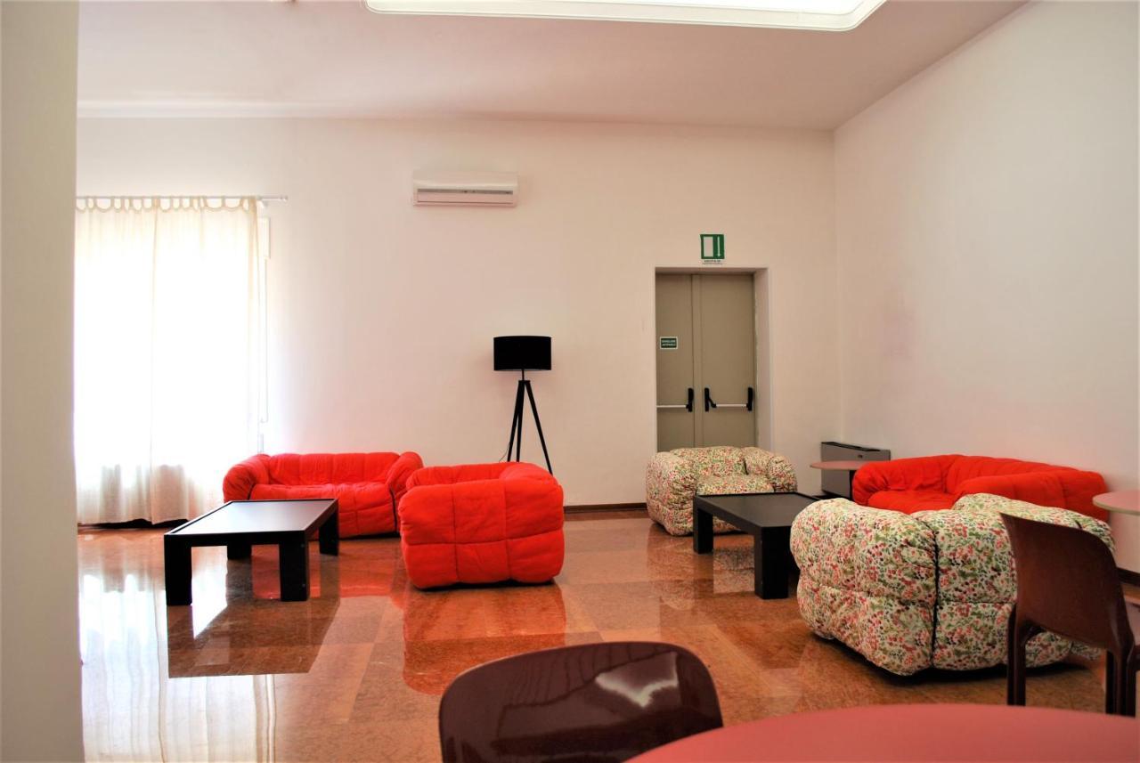 Park Hotel Mar Grande Таранто Экстерьер фото